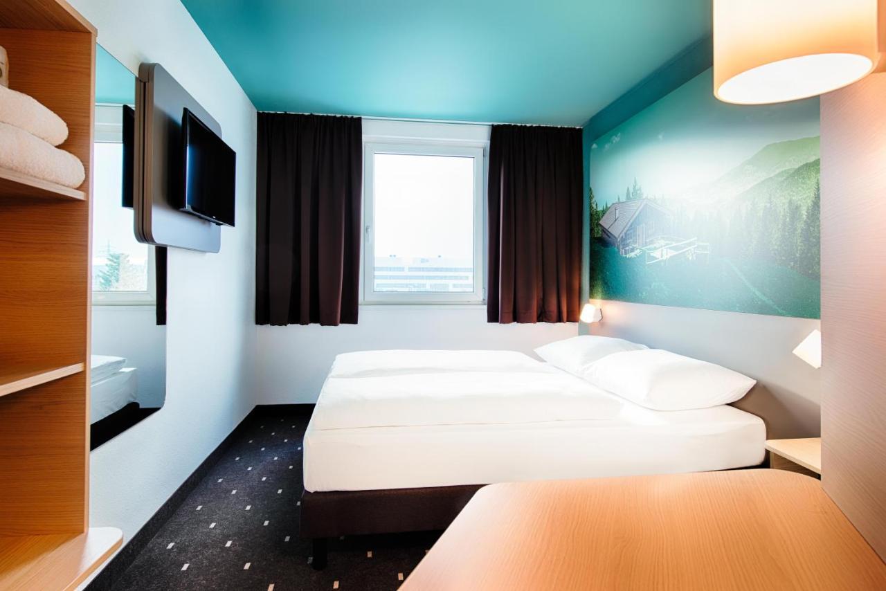 B&B Hotel Muenchen-Putzbrunn Dış mekan fotoğraf