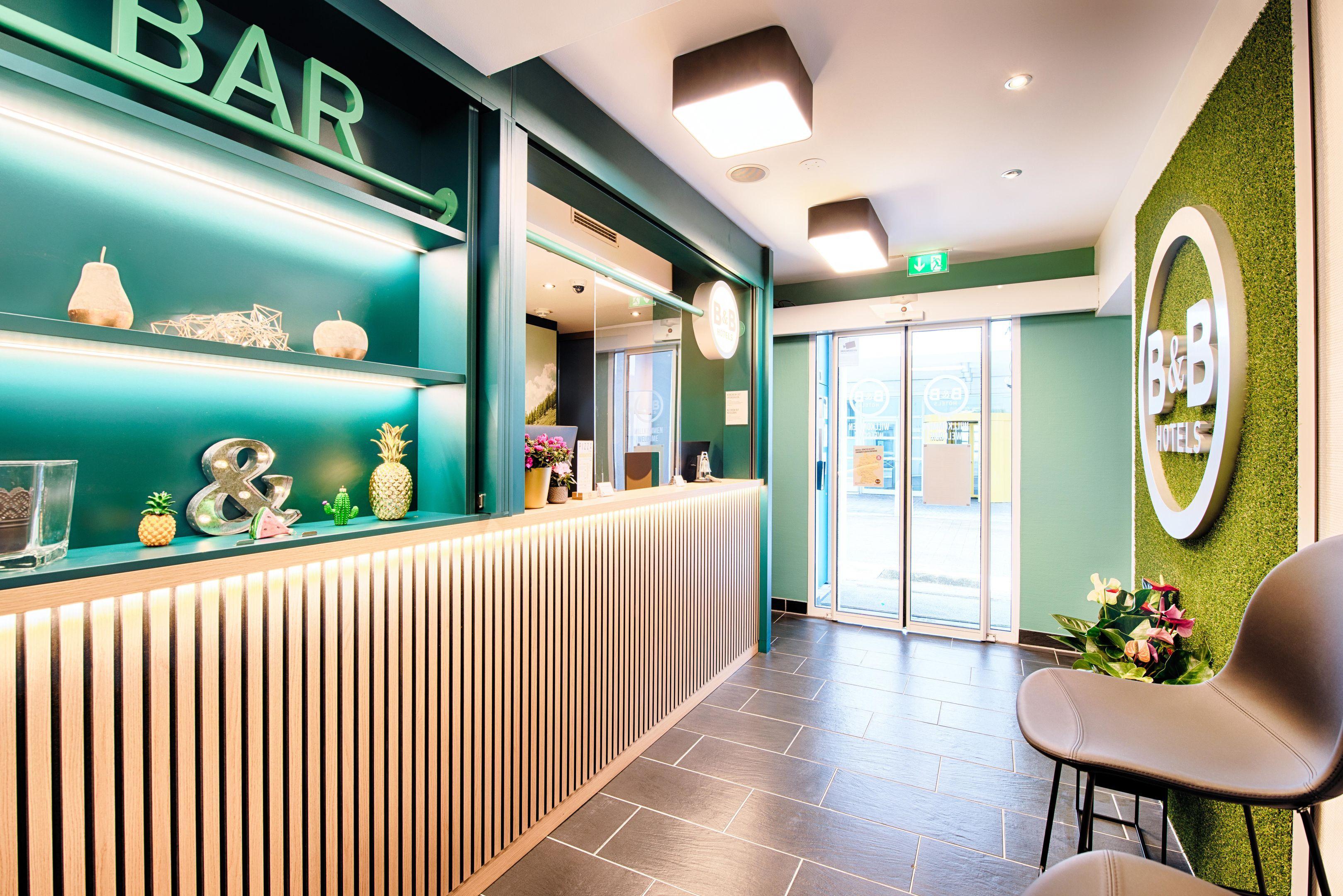 B&B Hotel Muenchen-Putzbrunn Dış mekan fotoğraf