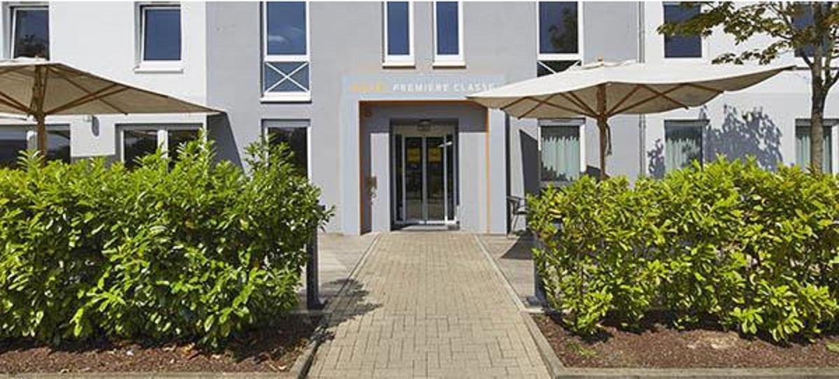 B&B Hotel Muenchen-Putzbrunn Dış mekan fotoğraf