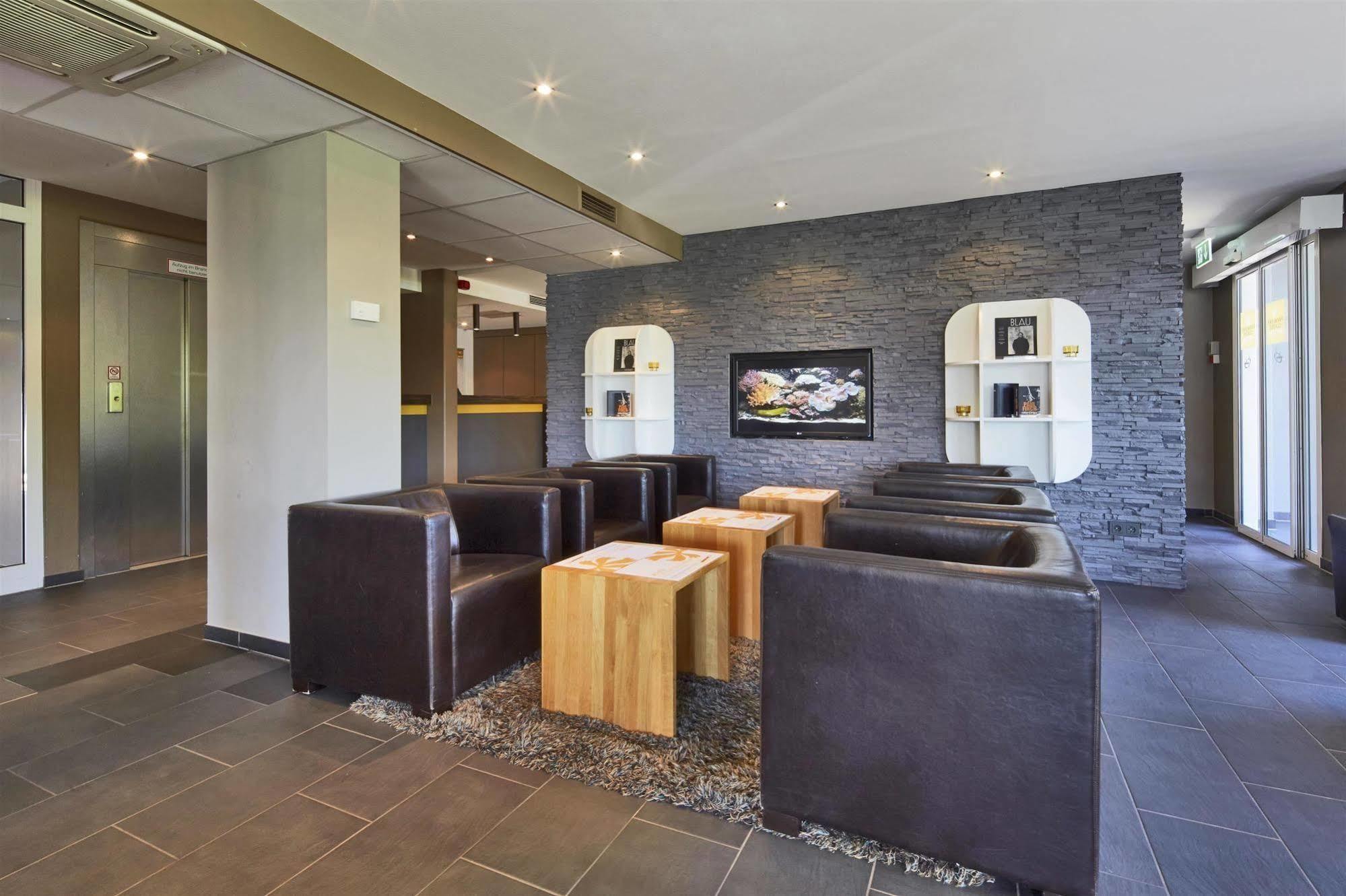 B&B Hotel Muenchen-Putzbrunn Dış mekan fotoğraf